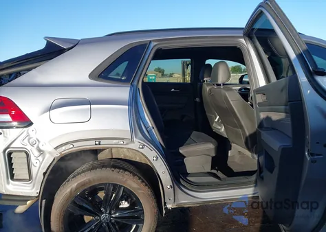 2023 Volkswagen Atlas Cross Sport 3.6L V6 Sel/3.6L V6 Sel R-Line Black z USA, uszkodzony, nr VIN 1V2SE2CA8PC215028